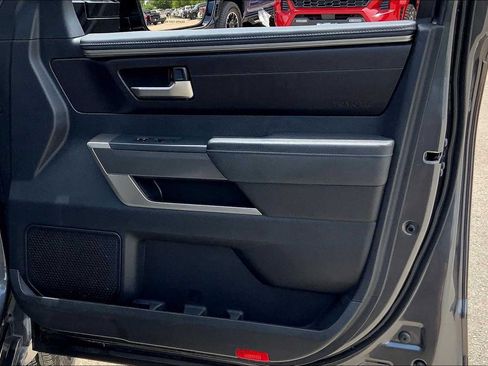 Used 2022 Toyota Tundra SR5 w/ SR5 Convenience Package image 23