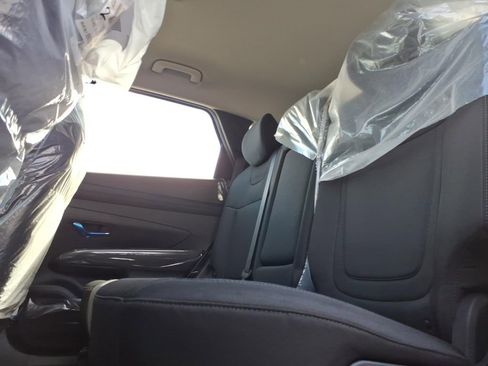 New 2026 Hyundai Tucson SE image 12