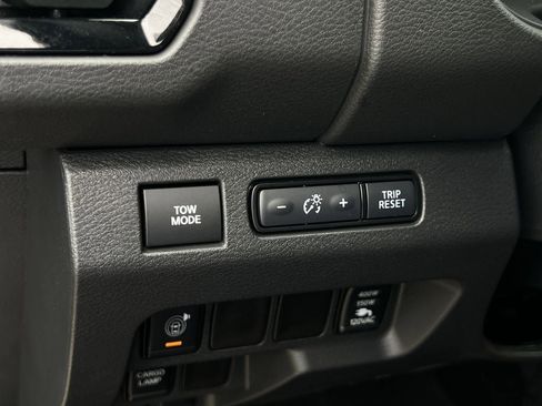 Certified 2026 Nissan Frontier PRO-4X w/ Pro Premium Package AWD/4WD image 14