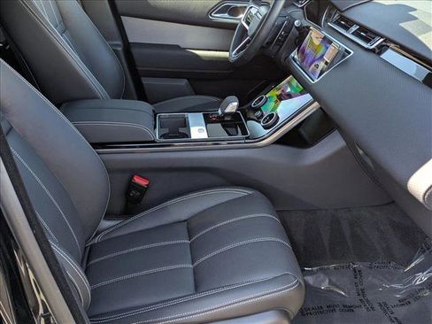 Certified 2023 Land Rover Range Rover Velar R-Dynamic S AWD/4WD image 22