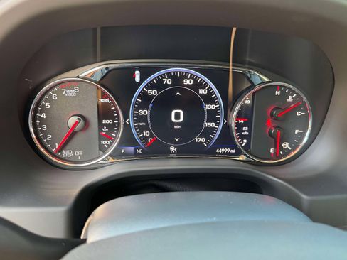 Used 2023 GMC Acadia Denali w/ Denali Technology Package image 31