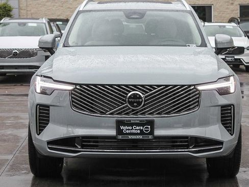 New 2026 Volvo XC90 T8 Ultra w/ Protection Package Premier AWD/4WD image 2