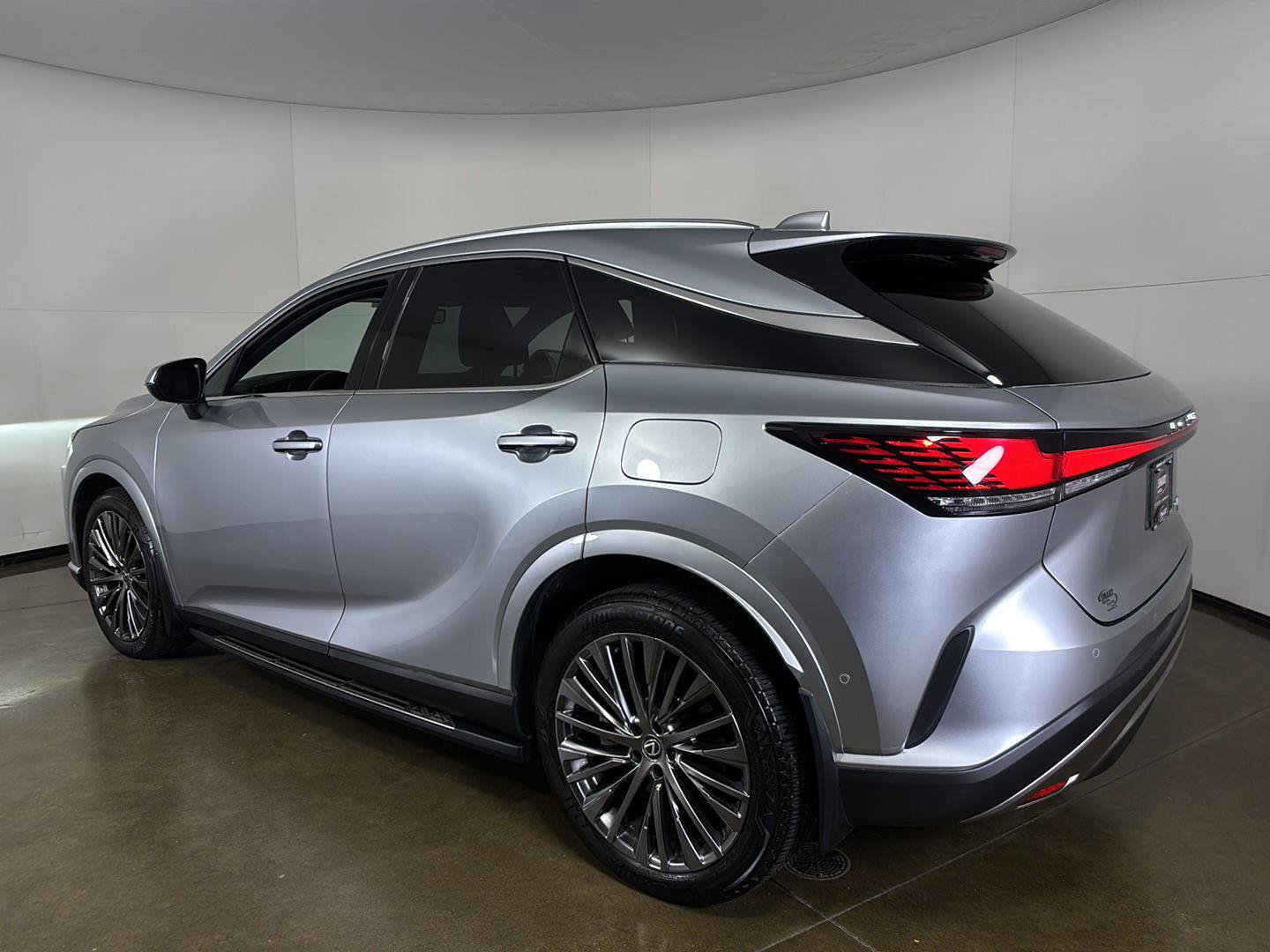Used 2024 Lexus RX 350 w/ Convenience Package AWD/4WD image 23