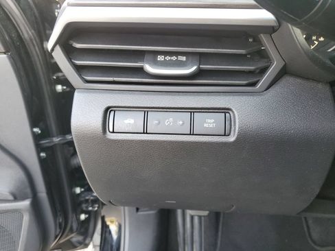 Certified 2025 Nissan Altima 2.5 SV FWD image 23