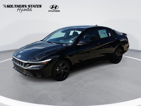 New 2026 Hyundai Elantra Sport FWD image 1