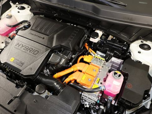 Used 2024 Kia Niro EX image 33