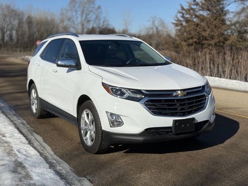 Used 2019 Chevrolet Equinox Premier image 4