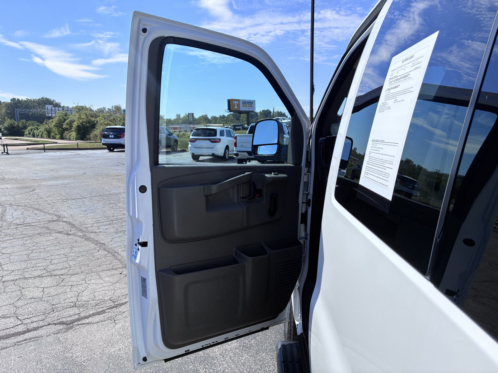 Used 2020 Chevrolet Express 2500 LS RWD image 43