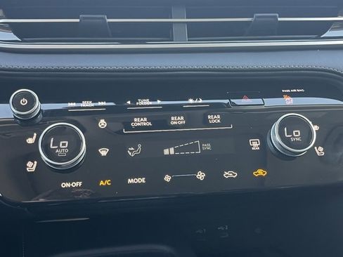 Certified 2026 INFINITI QX60 Luxe w/ Cargo Package image 16