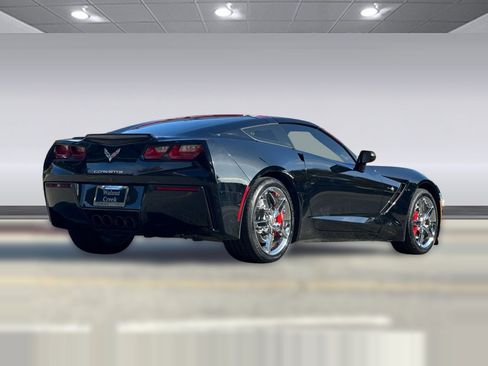 Used 2014 Chevrolet Corvette Stingray Coupe image 8