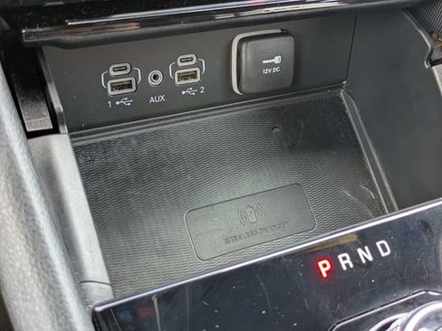 Used 2025 Jeep Grand Cherokee Altitude AWD/4WD image 24