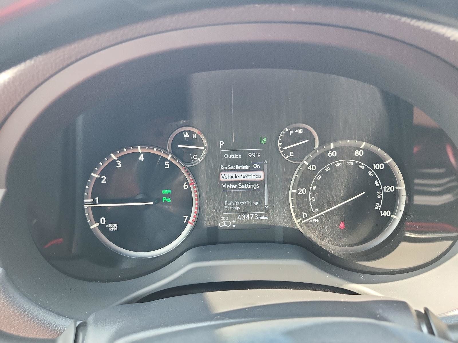Used 2023 Lexus GX 460 Luxury w/ Accessory Package AWD/4WD image 26
