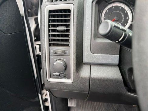Used 2019 RAM 1500 Tradesman RWD image 11