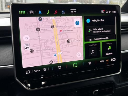 New 2025 Volkswagen ID. Buzz Pro S RWD image 16