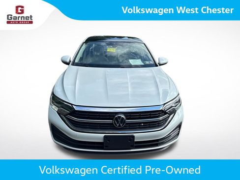 Used 2023 Volkswagen Jetta SE FWD image 7