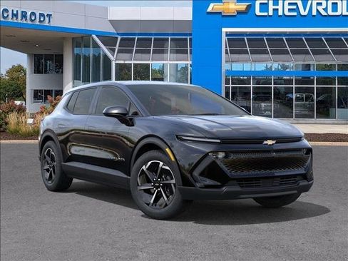 New 2026 Chevrolet Equinox EV LT image 7