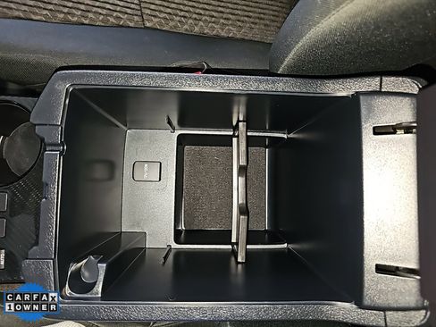 Used 2024 Toyota 4Runner TRD Off-Road image 18