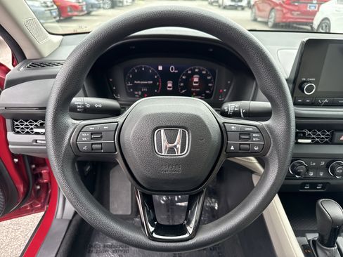 Certified 2023 Honda Accord EX image 18