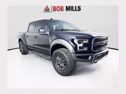 Used 2020 Ford F150 Raptor w/ Equipment Group 802A Luxury AWD/4WD image 1