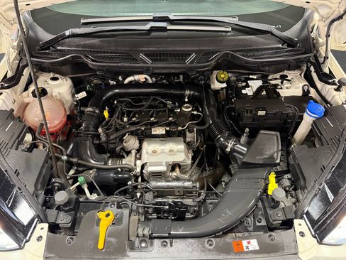 Used 2020 Ford EcoSport SE w/ SE Convenience Package FWD image 26