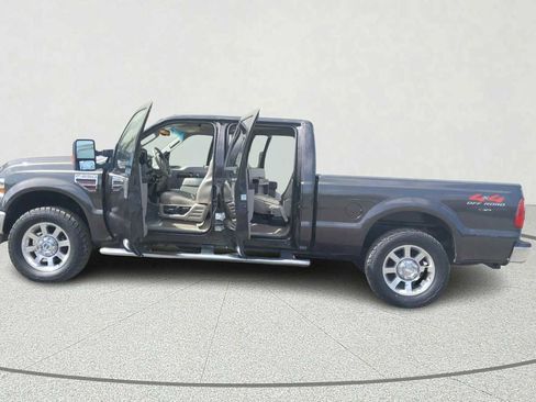 Used 2008 Ford F250 FX4 AWD/4WD image 11