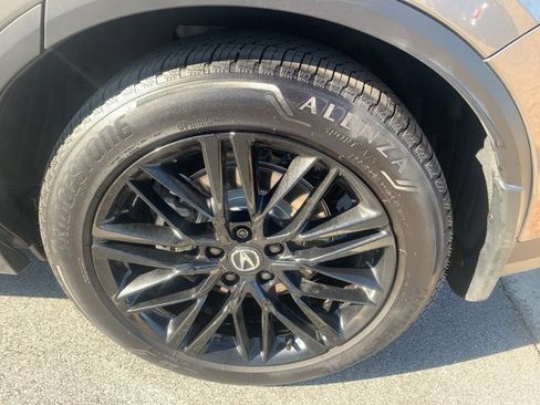 Used 2025 Acura MDX A-Spec image 12