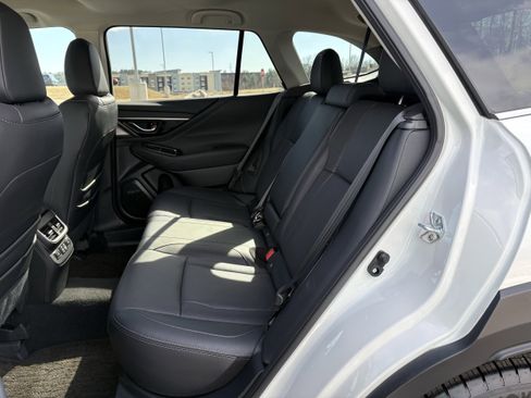 Certified 2024 Subaru Outback Limited image 33
