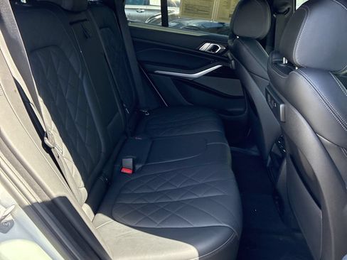 Used 2023 BMW X5 sDrive40i RWD image 5