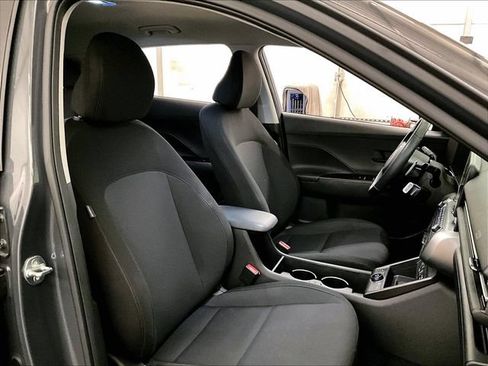 Used 2024 Hyundai Kona SEL w/ Convenience Package AWD/4WD image 7