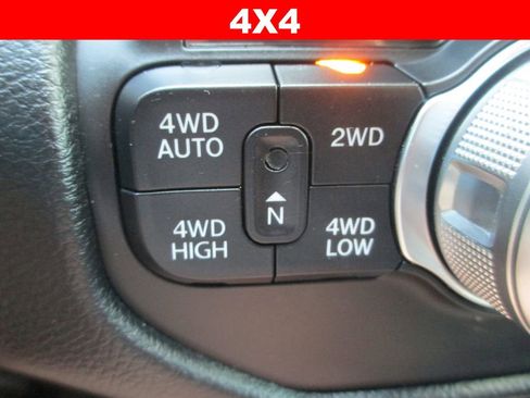 Used 2021 RAM 1500 Laramie image 34