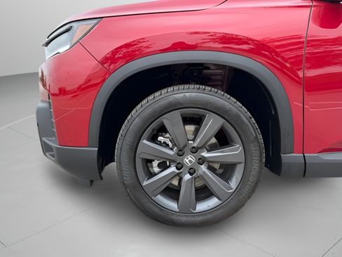 Used 2026 Honda Pilot Sport image 35