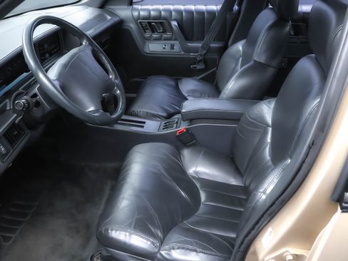 Used 1994 Oldsmobile Cutlass Supreme S image 5