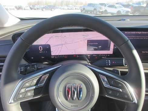 New 2026 Buick Envision Avenir image 18