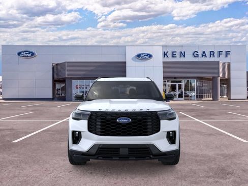 New 2026 Ford Explorer ST-Line w/ ST-Line Street Pack AWD/4WD image 9