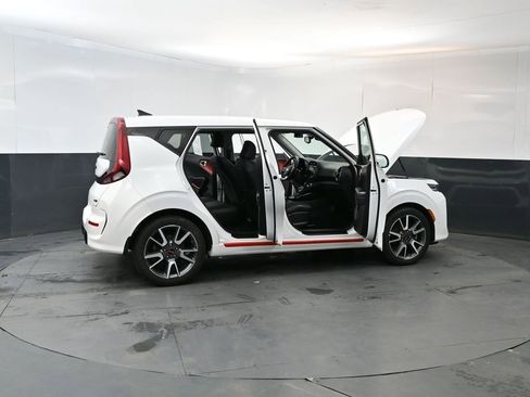 Used 2020 Kia Soul GT-Line Turbo FWD image 26