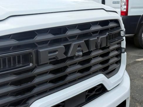 New 2026 RAM 2500 Big Horn AWD/4WD image 30