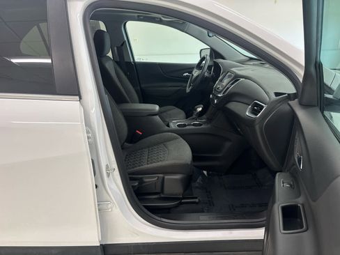 Used 2024 Chevrolet Equinox LT image 20