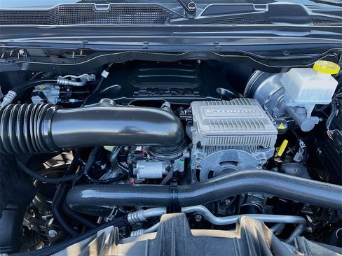 Used 2024 RAM 1500 Big Horn image 29