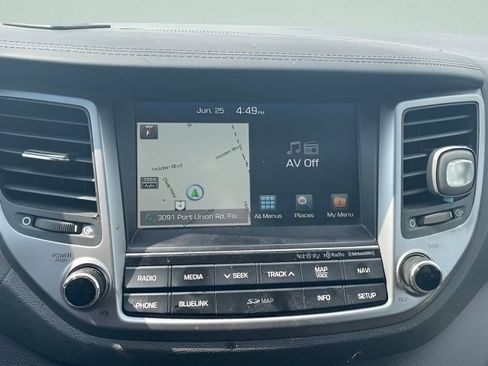 Used 2017 Hyundai Tucson SE Plus AWD/4WD image 18
