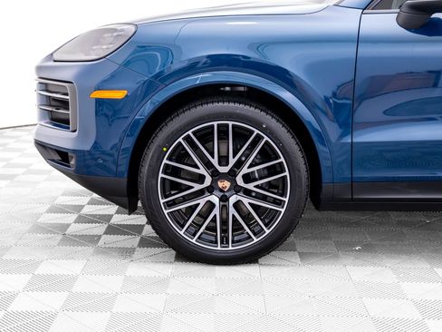 New 2026 Porsche Cayenne Coupe image 34