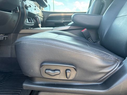 Used 2012 Nissan Armada SV AWD/4WD image 18