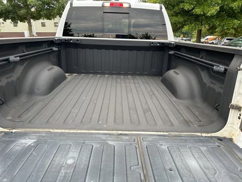 Used 2020 RAM 1500 Laramie image 38