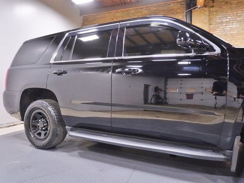 Used 2020 Chevrolet Tahoe 4WD w/ Enhanced Driver Alert Package image 9