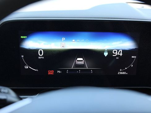 Used 2024 Kia Niro Wave w/ Wave Preserve Package FWD image 39