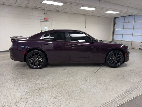 Used 2021 Dodge Charger SXT w/ Blacktop Package RWD image 12