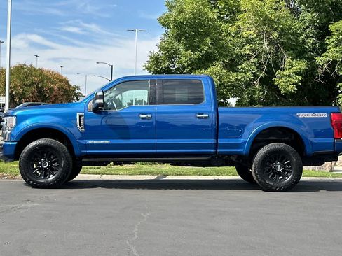 Certified 2022 Ford F250 Platinum w/ Tremor Off-Road Package AWD/4WD image 5