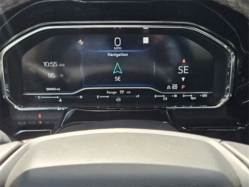 Used 2022 Chevrolet Silverado 1500 LT Trail Boss image 17