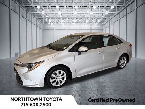 Used 2024 Toyota Corolla LE FWD image 1