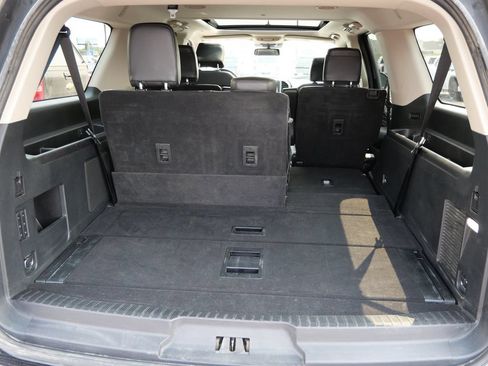 Used 2021 Ford Expedition Max Platinum AWD/4WD image 11