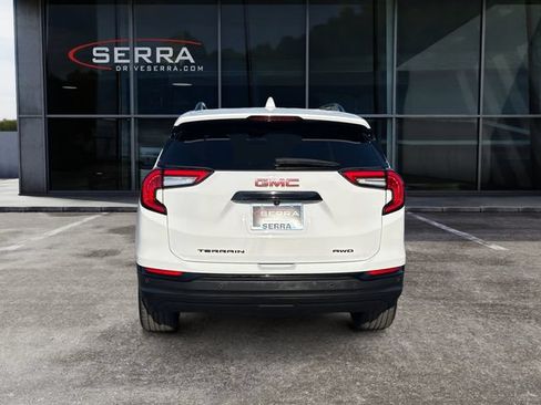 Used 2023 GMC Terrain SLT w/ Elevation Edition AWD/4WD image 4